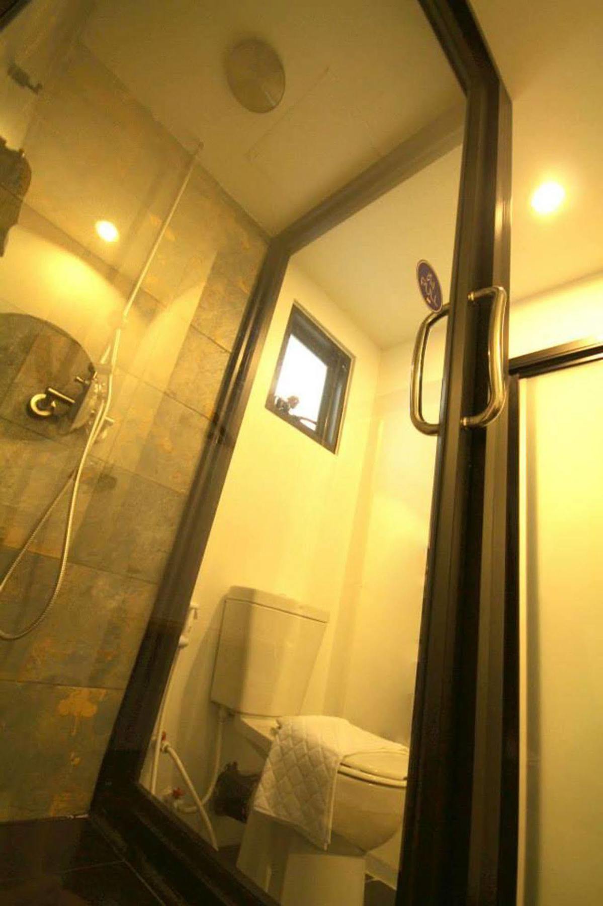 Hostel Mbed Phuket Exteriér fotografie